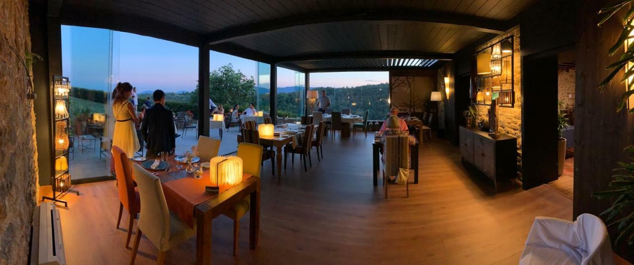 Hotel Restaurante El Ventos Sant Felíu de Pallarols Kültér fotó